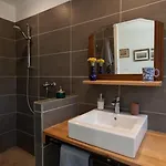 Maison Tavolara 3*