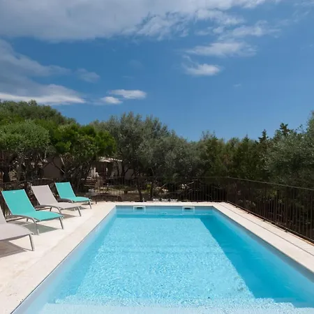 Oda ve Kahvaltı Maison Tavolara Porto-Vecchio (Corsica)