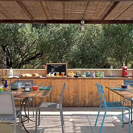 Maison Tavolara 3*