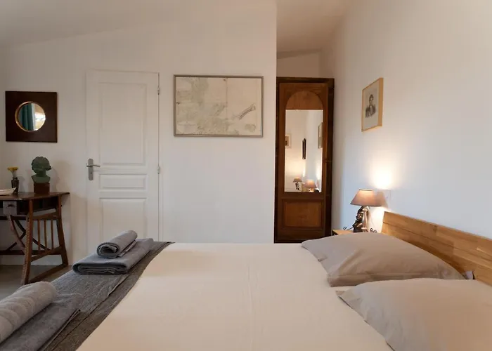 Bed & Breakfast Maison Tavolara